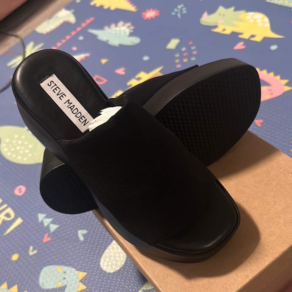 Steve Madden Black Slide Sandals